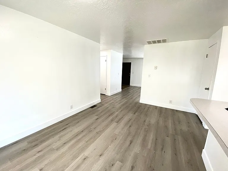 3911 S Minuteman Way — Photo 11
