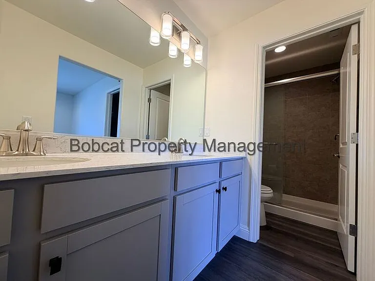 1219 Correlli Ct — Photo 32