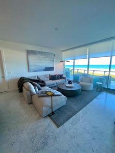 5775 Collins Ave APT 402, Miami Beach, FL, 33140