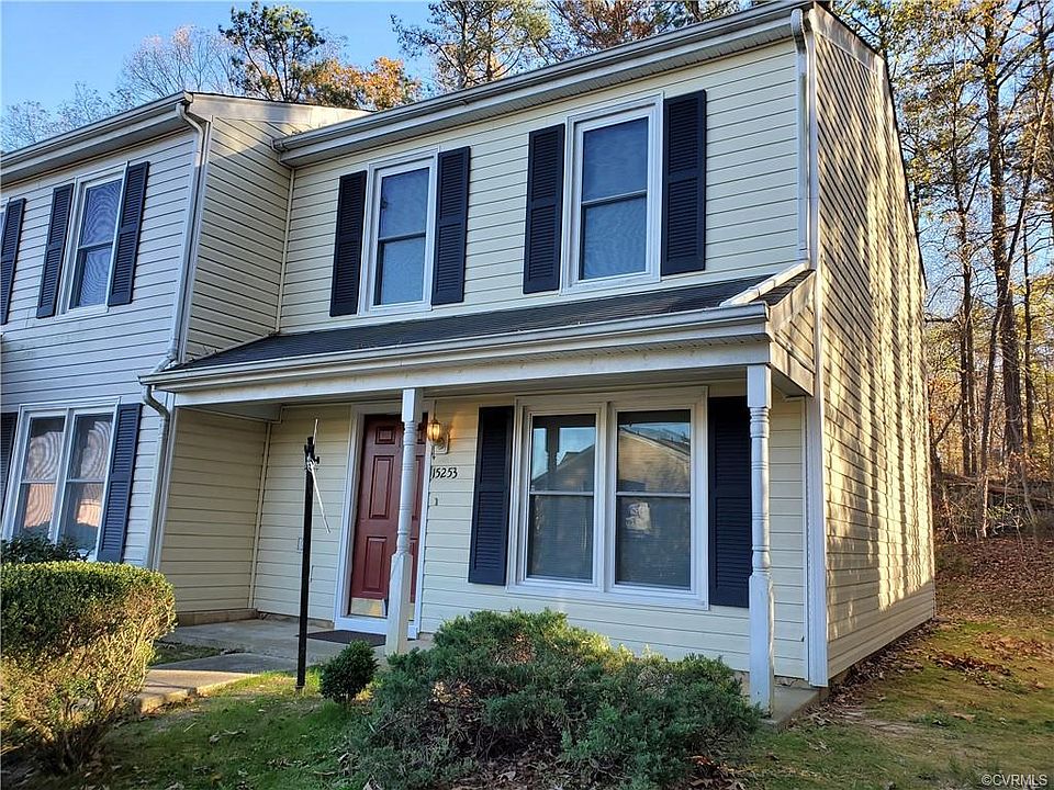 1st image of 15253 Broadwater Cir