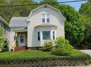 193 Main St, Mexico, ME 04257