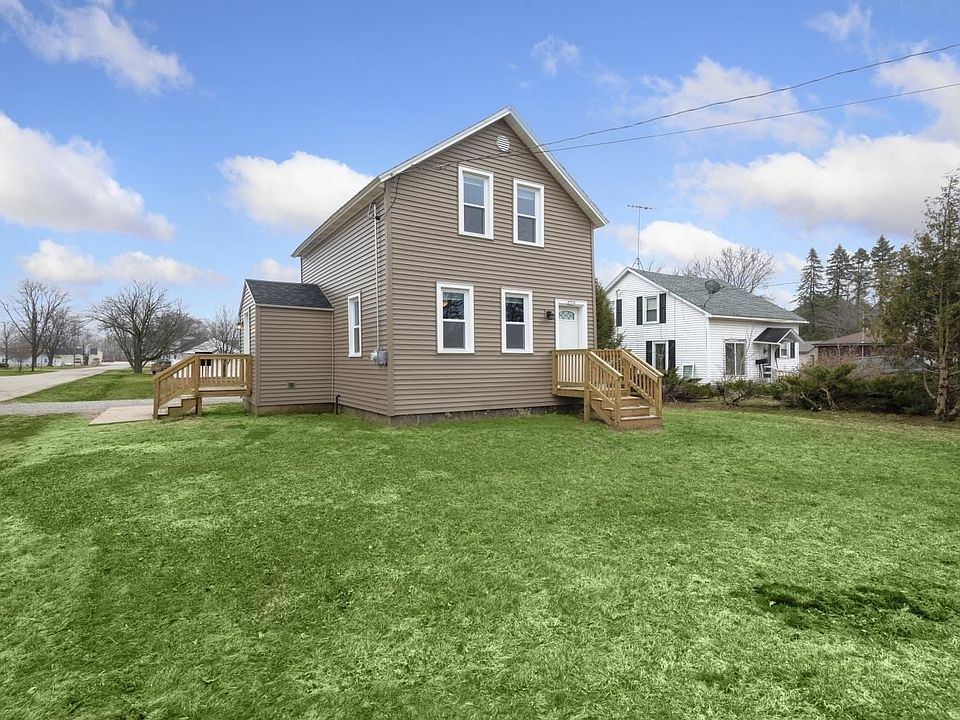 1st image of 3516 12th St