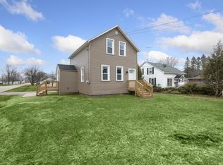 3516 12th St, Menominee, MI 49858