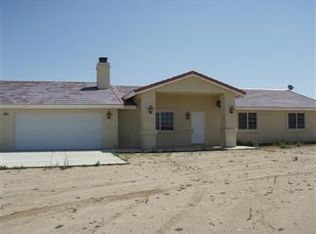 12975 Lager Rd, Phelan, CA 92371