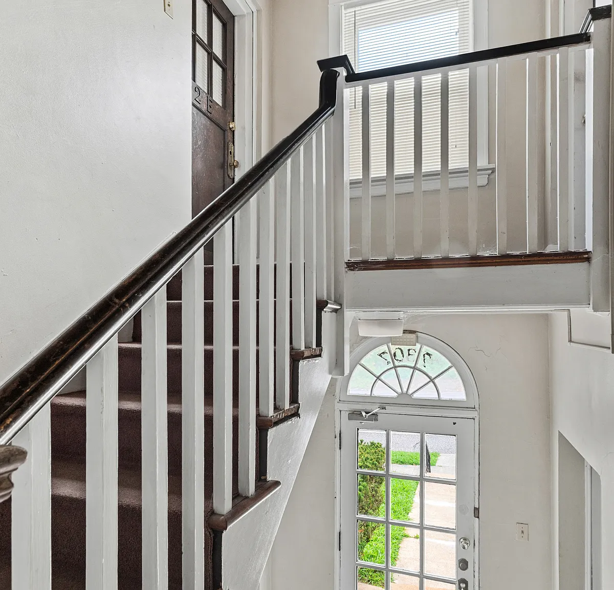 2 bed, 1.5 bath, $1,950 — Photo 2