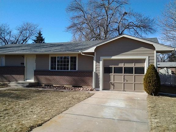 4th image of 1405 Lynnwood Dr