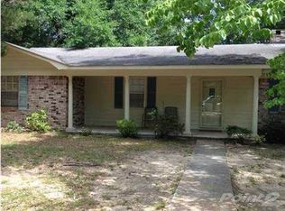 5700 Erhard Dr, Mobile, AL 36618
