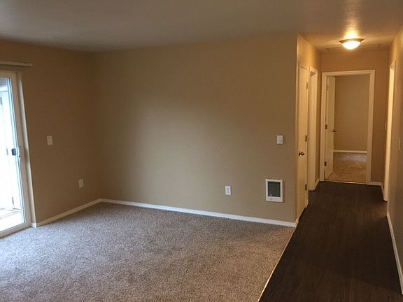 3rd image of 5994 SE Drake St APT 13
