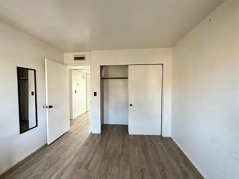 2179 W Calle Del Norte Dr — Photo 12