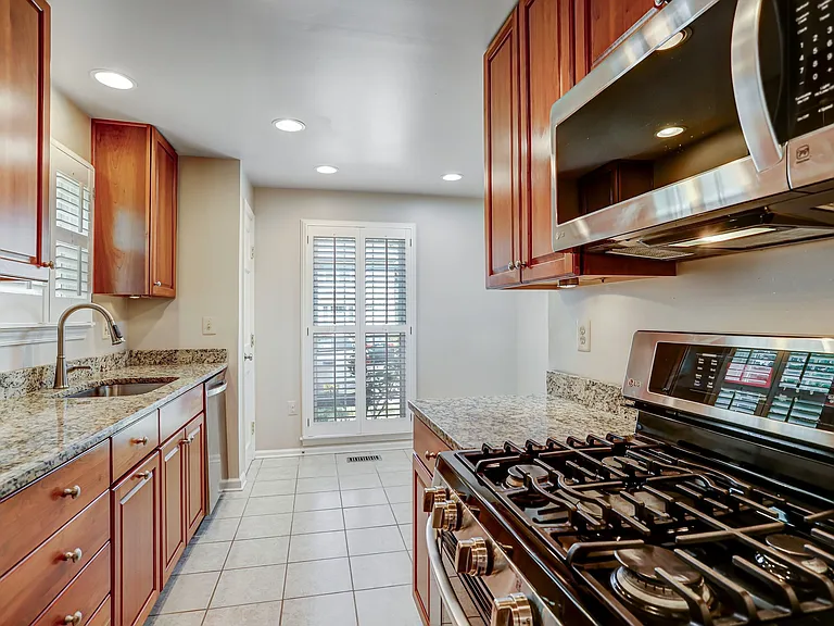 14508 Four Chimney Dr — Photo 4