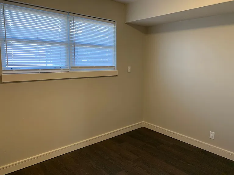 2328 W Savannah St — Photo 18