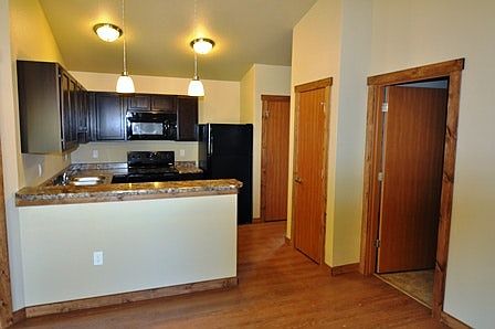 2nd image of 555 S Catlin St APT 217