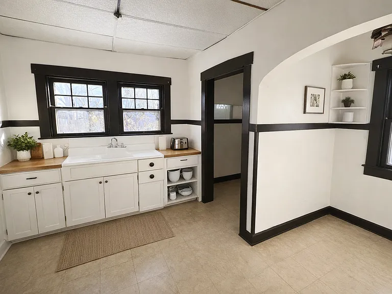 3545 Winthrop Ave — Photo 4