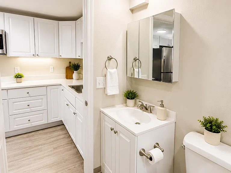 1505 E Kiowa St #2 — Photo 9