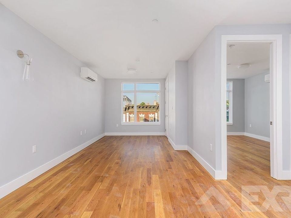 1st image of 244 Howard Ave #420