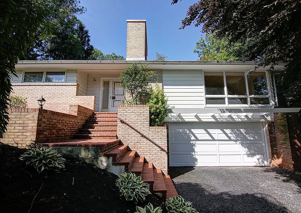 770 Vista Drive