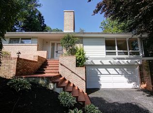 770 Vista Dr, Camp Hill, PA 17011