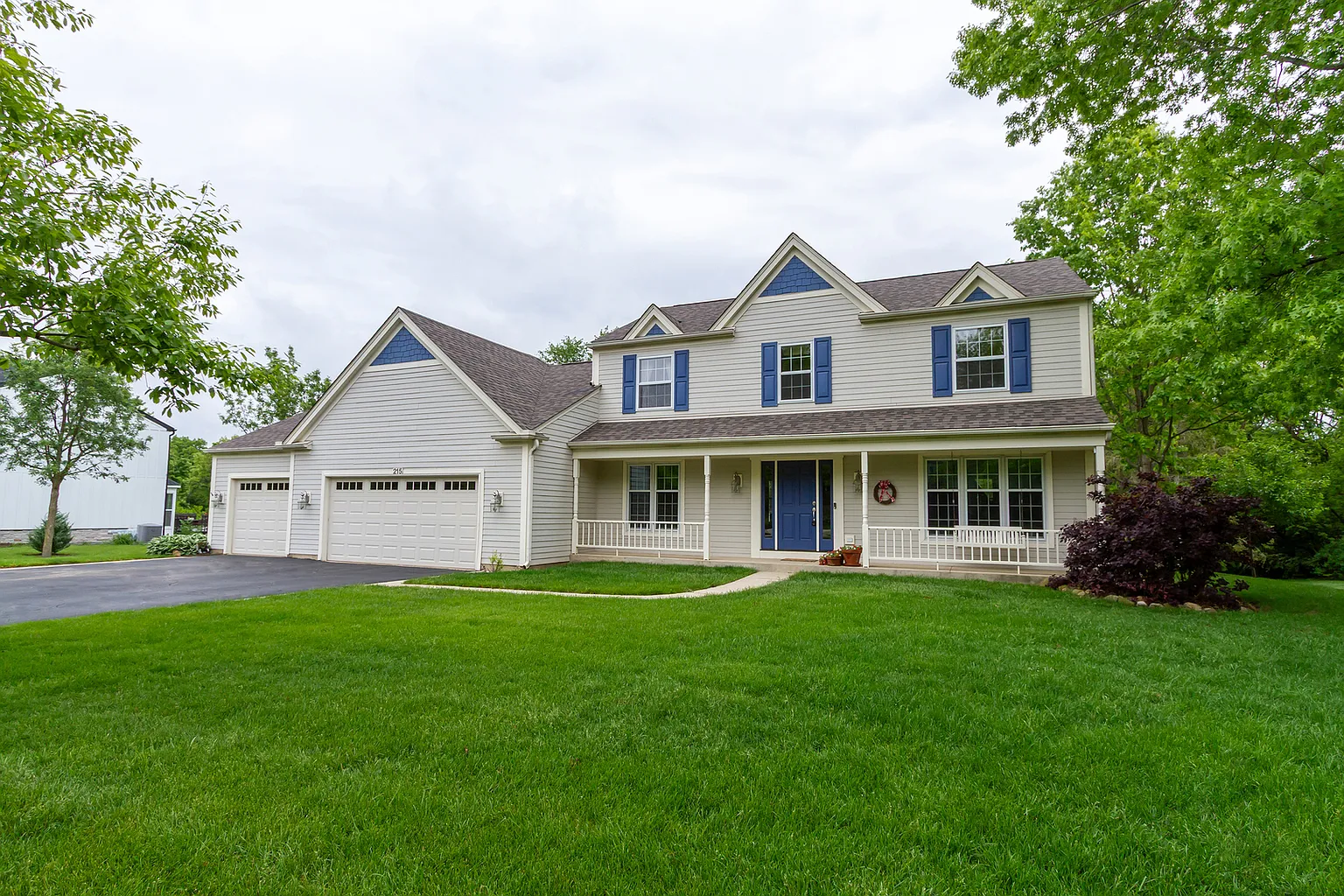 215 Hilltop Ln photo 1