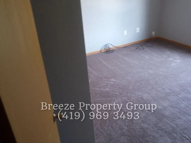 1449 N Superior St — Photo 8