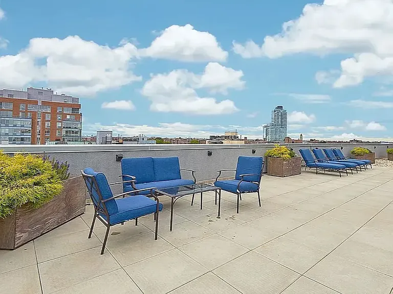 3440 Guider Ave #4 — Photo 5
