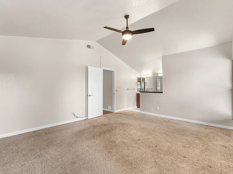 833 Joanna Dr — Photo 19