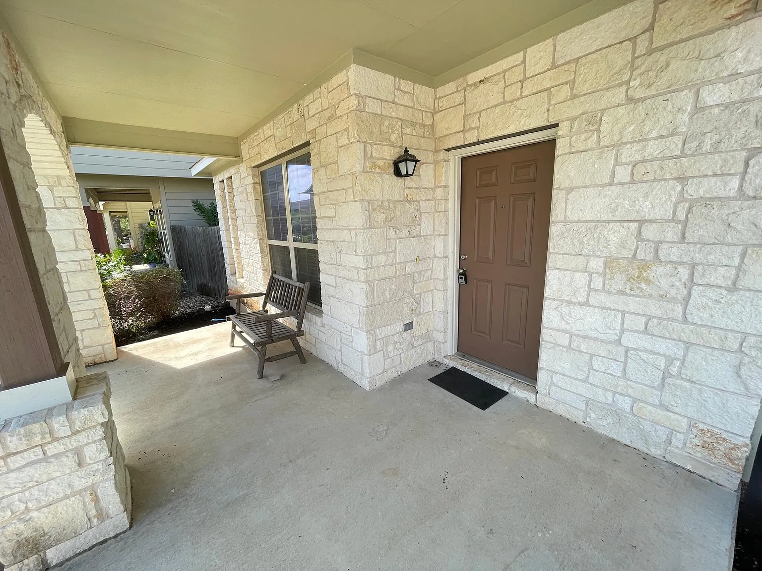 4610 Esper Ln — Photo 2