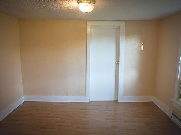 Bedroom #2. Door is to laundry room.