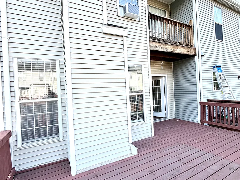 2543 Selkirk Ct — Photo 43