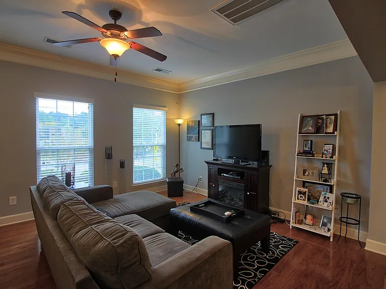 5464 Edmondson Pike — Photo 8