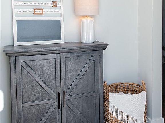 2nd image of 7550 N Crescent Rd