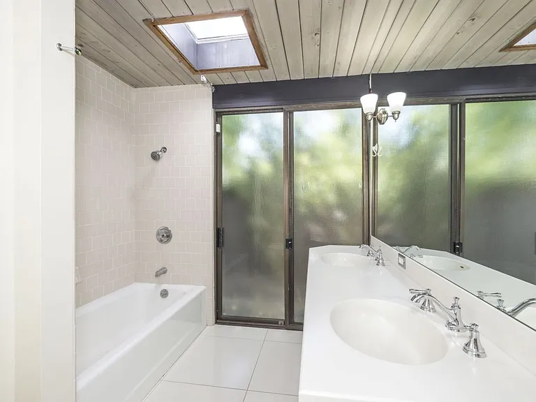 1134 Harker Ave — Photo 20