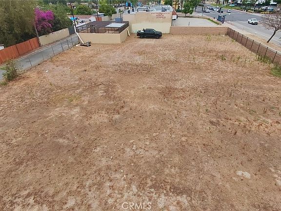 4th image of 12714 Ramona Blvd #1