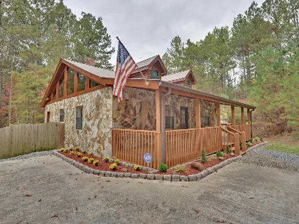 136 Pineview Ln, Ducktown, TN 37317