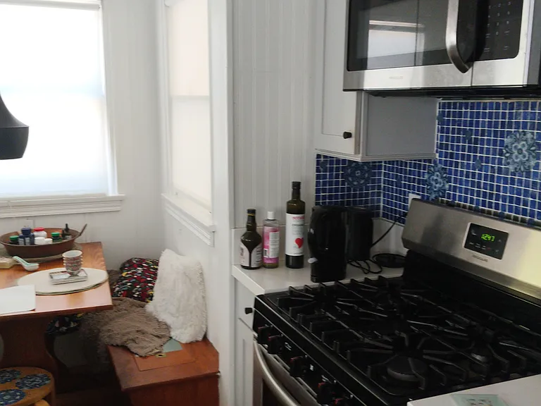 1453 N Anaheim Pl — Photo 6