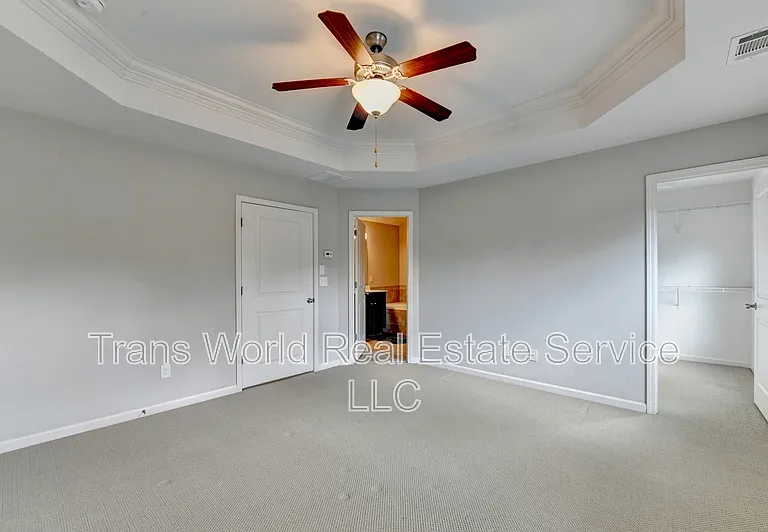 4648 Pine St SE — Photo 29