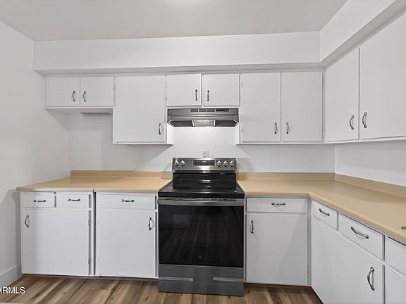 4th image of 2443 N CALLE QUARTO --