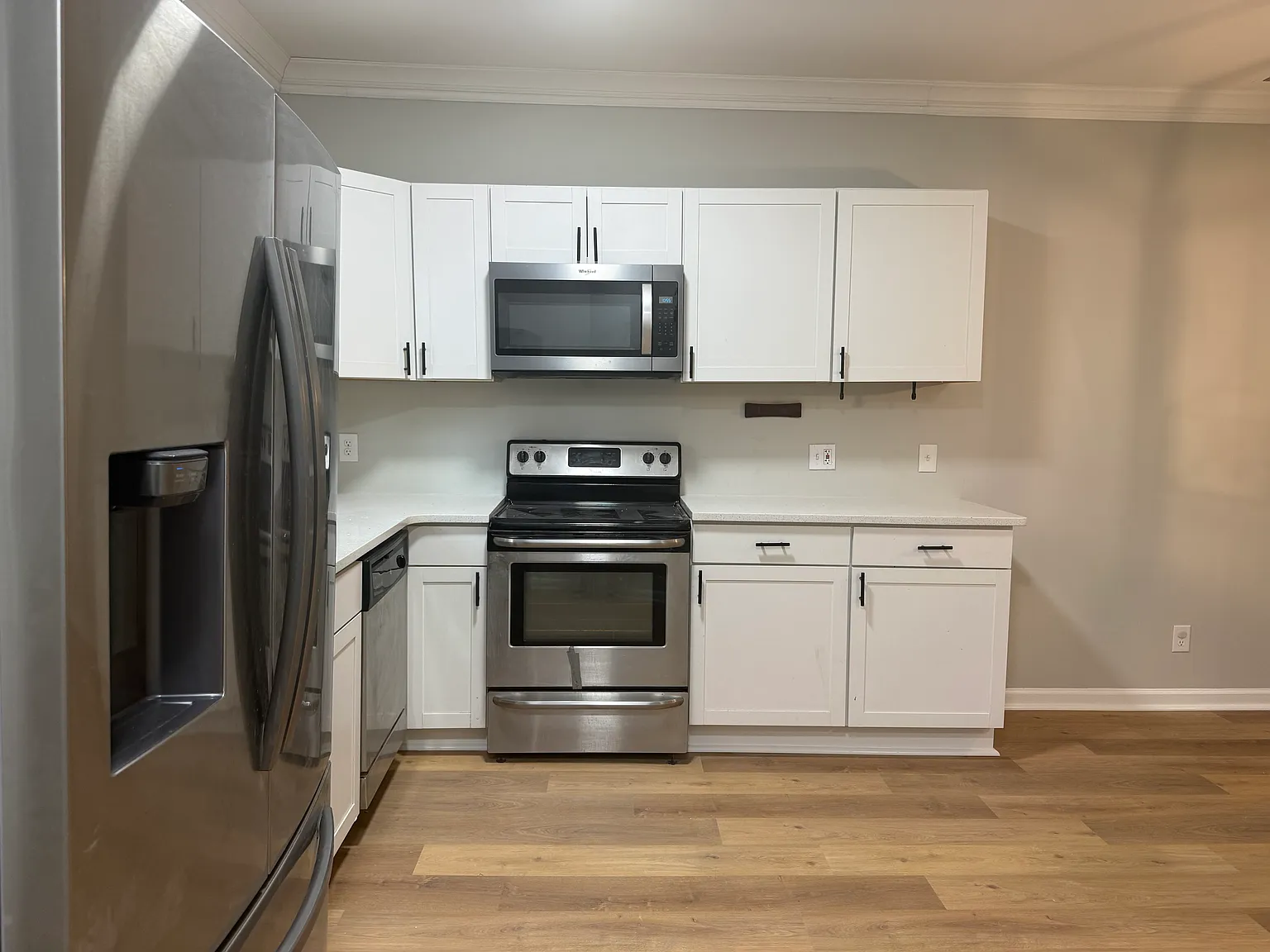 2 bed, 1158 sqft, $1,950 — Photo 3