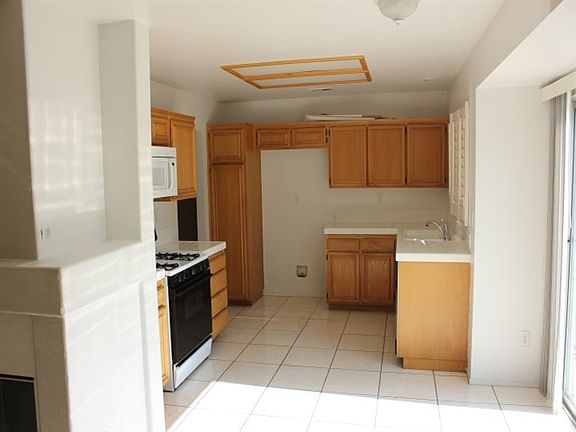3rd image of 1839 Clemson St