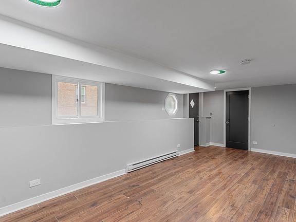 5th image of 2129 N 73rd Ave #G