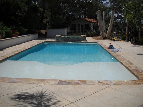 3rd image of 28128 Laura La Plante Dr