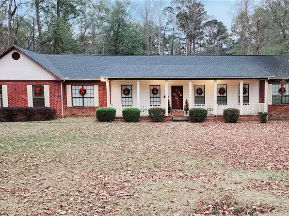 933 11th Ave NW, Fayette, AL 35555