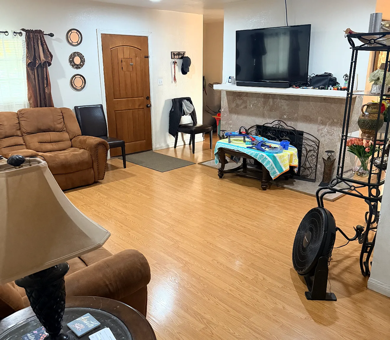 3 bed, 1439 sqft, $2,800 — Photo 4
