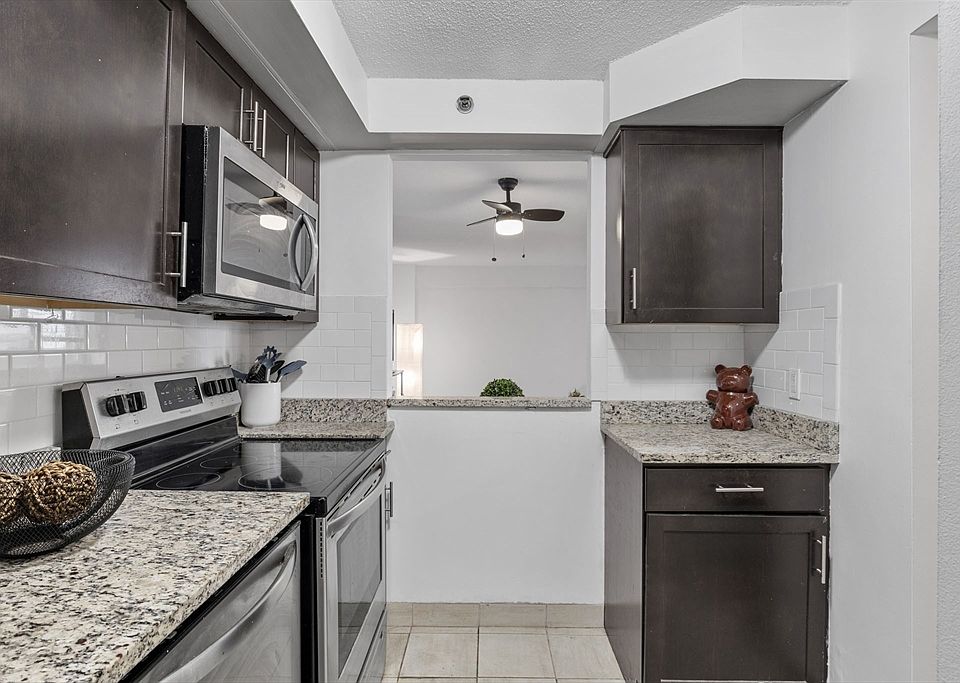 1st image of 1025 Hancock St Unit 11M