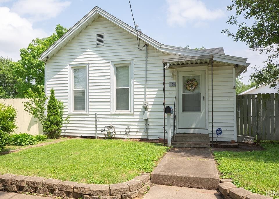 1st image of 113 N Rotherwood Ave
