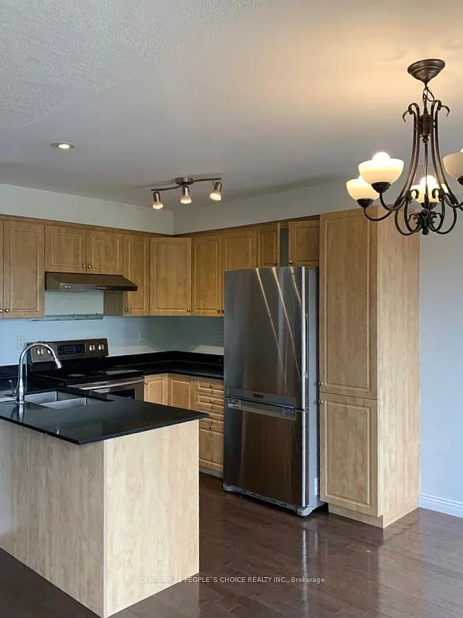 3 bed, $2,800 — Photo 4