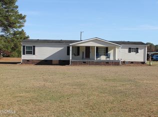 1660 Old Boardman Rd, Evergreen, NC 28438