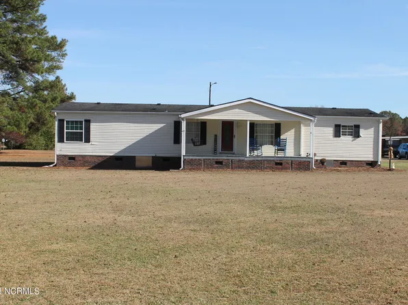 1660 Old Boardman Road, Evergreen, NC 28438