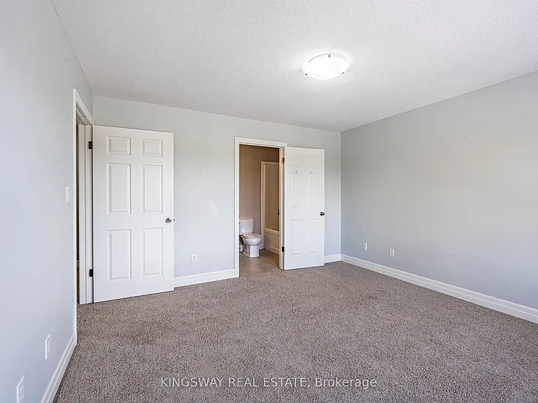 275 Old Huron Rd E #15 — Photo 34