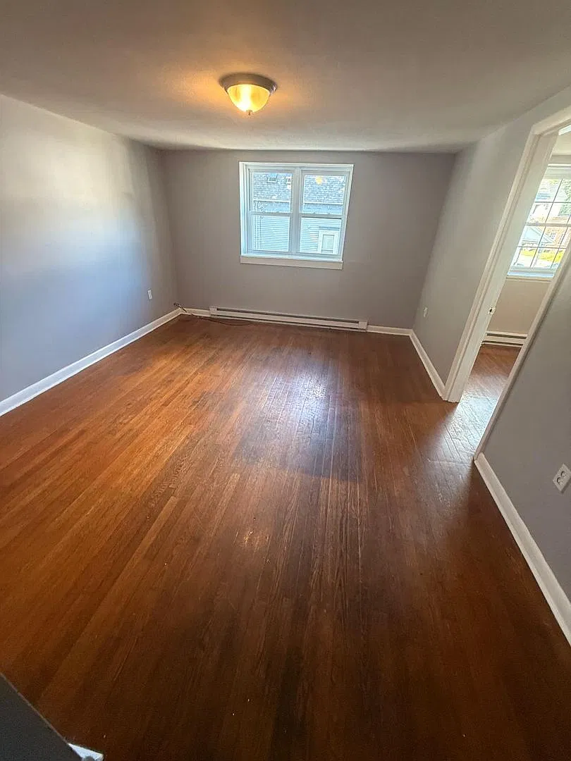 50 E Main Street — Photo 4