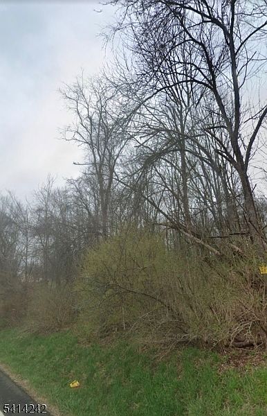 1st image of 75 Unionville Rd